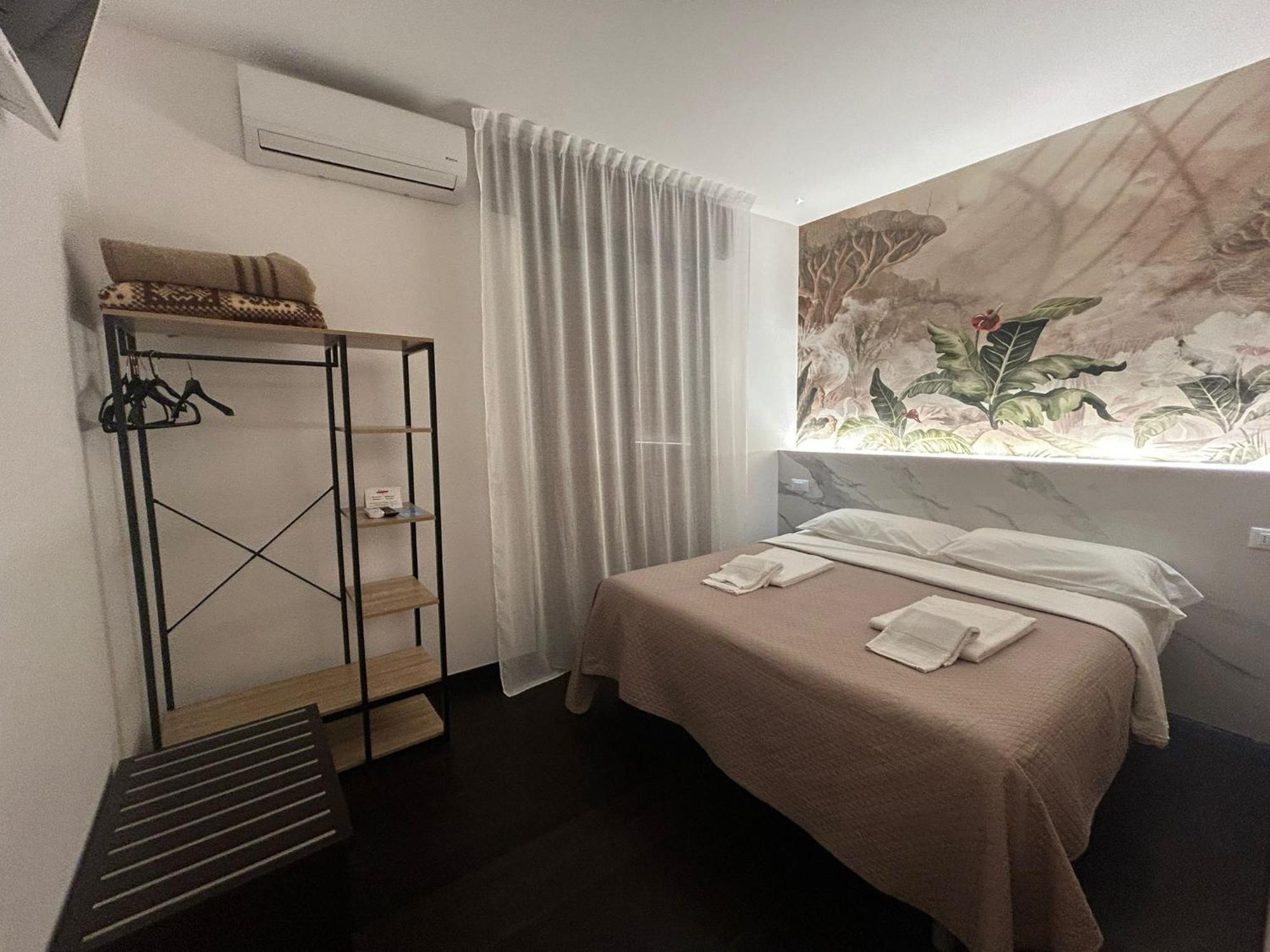 Hotel Neps 3*