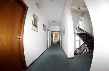 Hotel Neps 3*