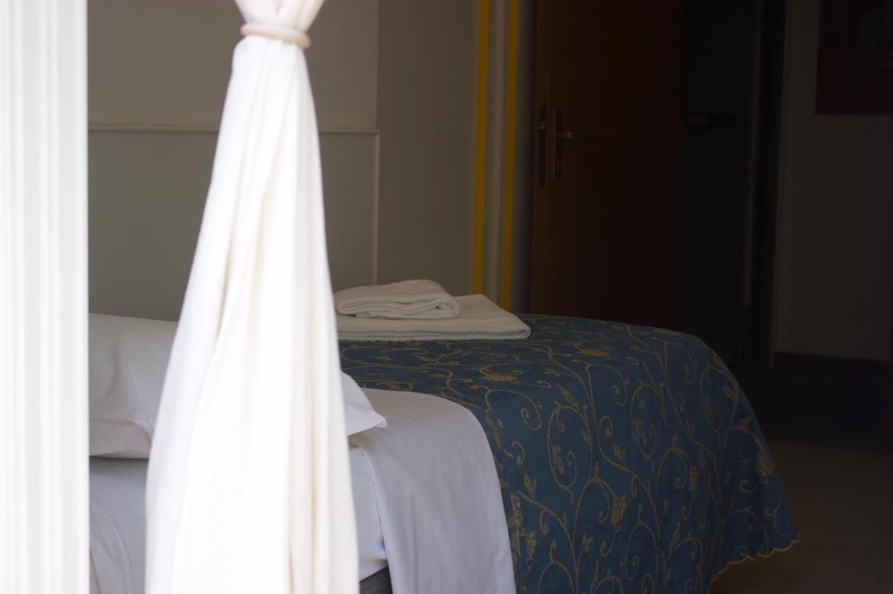 Neps Hotel